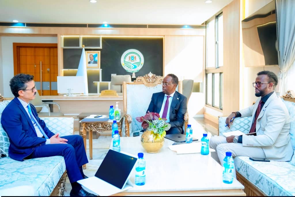 Minister of Agriculture Receives Ambassador of Algeria, Discusses Strengthening Bilateral Ties