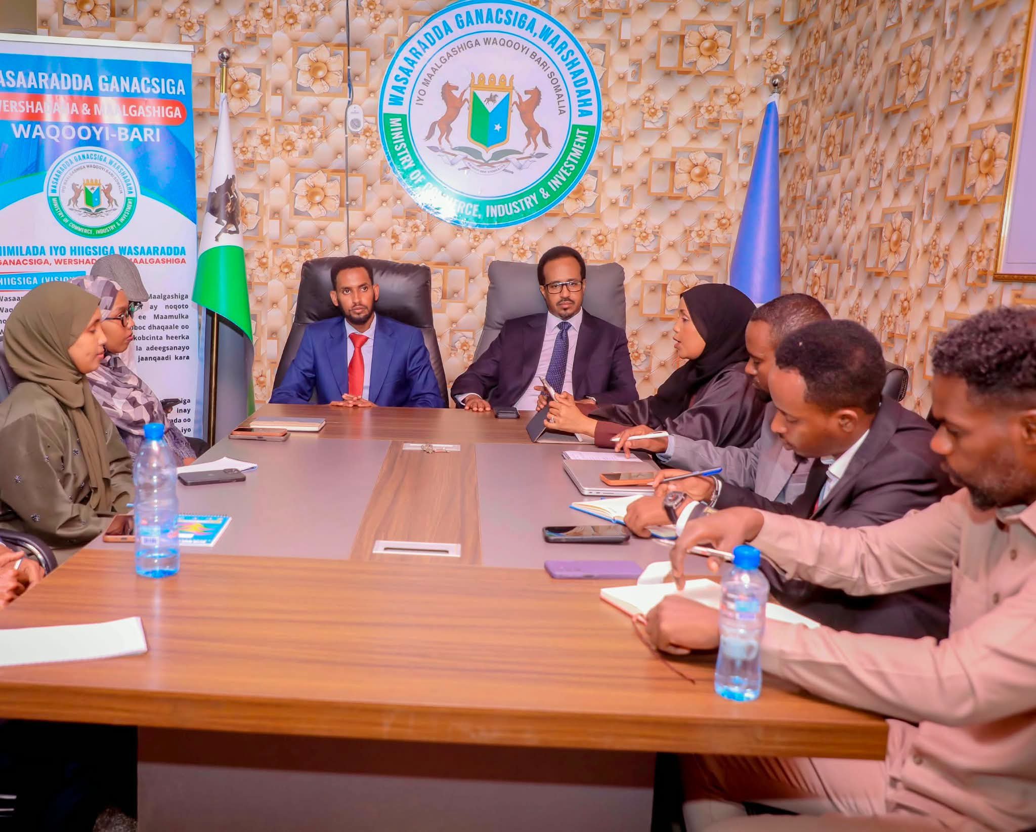 Minister of Commerce Arrives in Northeastern State on a Working Visit