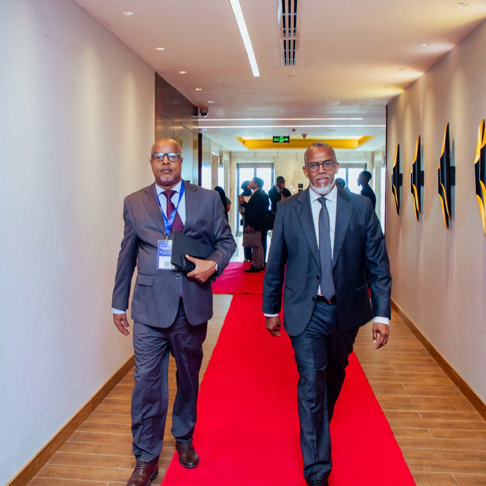 Maareeyaha Dekadda Muqdisho oo ka qaybgalay Madasha Maalgashiga Dekedaha oo Tanzania lagu qabtay